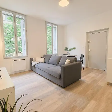 Apartmán Le Notre-dame - Grand T3, Vue Eglise, Centre *